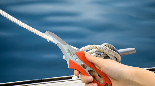 Windie Rescue Knife – Emergency Sailing & Safety Tool with Seatbelt Cutter and Glass Breaker